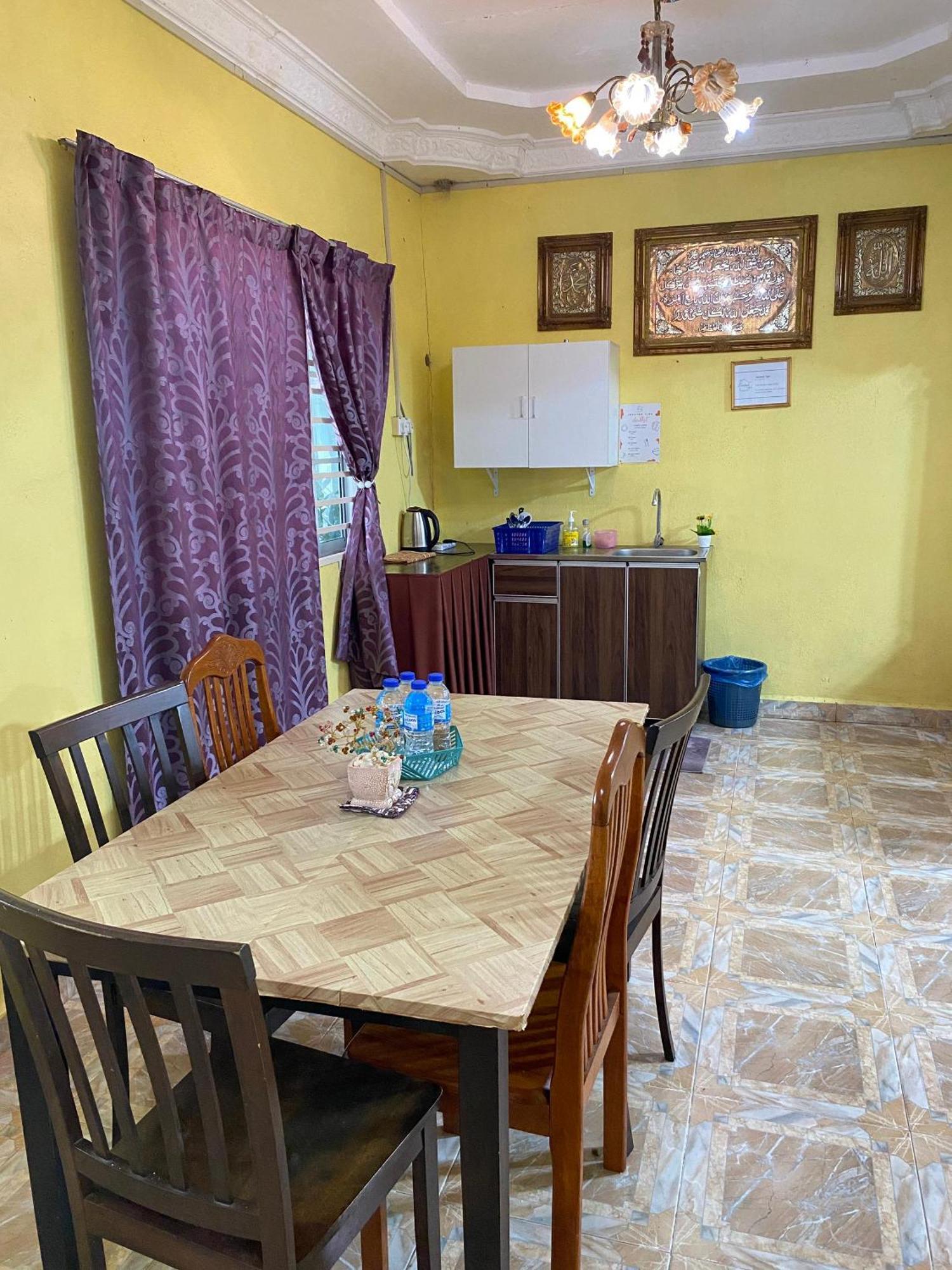 Teratak Tiga Homestay Padang Besar Kaki Bukit Экстерьер фото