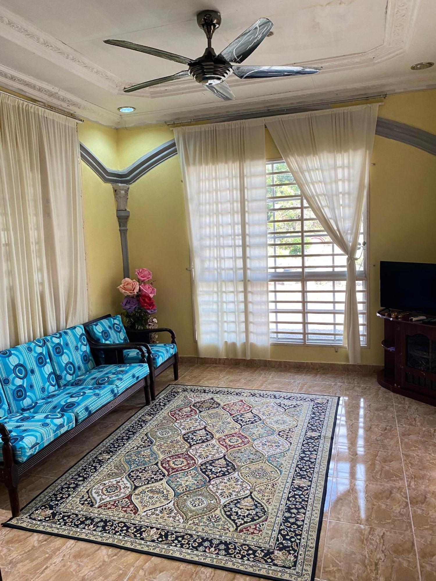Teratak Tiga Homestay Padang Besar Kaki Bukit Экстерьер фото